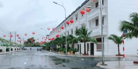 Nhà xây hoàn thiện, gần BIG C Dĩ An, sổ hồng riêng