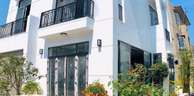 Biệt Thự Nghỉ Dưỡng Cao Cấp View Sông