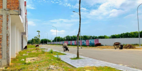 Nhà 3 tầng khu B Royal Park Huế