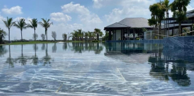 Thư giãn cuối tuần với Biệt thự nghỉ dưỡng view hồ sinh thái rộng 100ha Hóc Môn