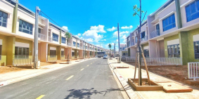 Bán Nhà phố liền kề Oasis City giá rẻ, TX.Bến Cát, ĐH Việt Đức, lh Luyến