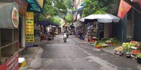 Nhà bán gấp trong tuần phố Hoa Bằng, DT 33/42m2, 4T, 6.5 Tỷ