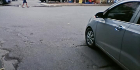 Bán nhà 130m2, MT 24m, 2 mặt đường, Chùa Láng, Đống Đa.