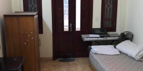 Chính chủ gửi bán nhà ngõ 84 chùa láng, oto đỗ cửa, diện tích 42m, nhà 5 tầng,