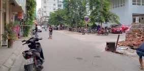 Bán nhà đẹp Khương Đình-Thanh Xuân 50m2 chỉ 3.5 tỉ.lh;0966290931.kinh doanh đỉnh