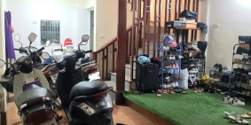 Bán nhà đường Hồ Ba Mẫu quận Đống Đa, 30m x 6T, Mt 4.3m, giá 3 tỷ