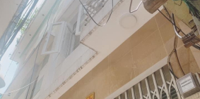 NHÀ ĐẸP TRUNG TÂM QUẬN 10 – HẺM BA GÁC – CÁCH MẶT TIỀN 50M