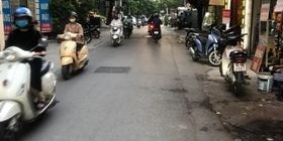 Nhà Phố Hoàng Ngân, 50m2 x 5 tầng, mt 3,5m, Thanh Xuân.