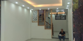 Nhà Cầu Diễn,Từ Liêm. 40m2 ,4 tâng,ngõ 3 m,Giá 3,75 tỷ  LH 0332326742
