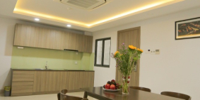 chính chủ cho thuê căn hộ mới xây,giá tốt nhất chưa từng có, sát biển.