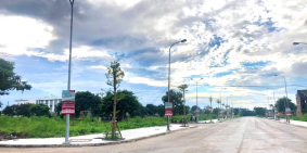 Bán lô đất nền liền kề đối diện TTHC Quận, sổ đỏ vĩnh viễn