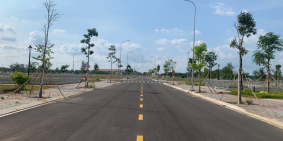 Đất mặt tiền Võ Văn Kiệt nối dài, sổ hồng công chứng liền, giá 980 triệu/nền