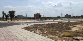 Cần bán 5 lô đất đường TRỤC - Q.Bình Thạnh, Có SHR, Chỉ còn 1.5  TỶ/nền(5X16m)