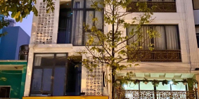 Thần tài==Cho thuê or Bán nhà Mt Hoàng Sa-Q.3 view sông đoạn đẹp.