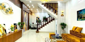 Tuần này bán, tuần sau nghỉ đi Mỹ