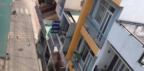 Bán nhà HXH Bà Hạt, Quận 10, (4.5x10), 4 lầu, giá chỉ 5.5 tỷ.