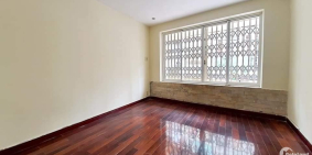 Bán gấp HẺM 12M, Âu Cơ, P14, Q11, 35m2, 4 tầng giá chỉ 3 tỷ