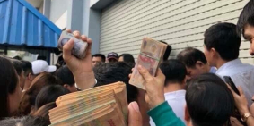 Nhà đẹp  Lê Đình Cẩn, phường Tân Tạo, Bình Tận , hẻm ô tô, giá 3.6 tỷ.