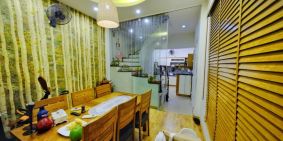 Gấp bán nhà phố Kim Mã, phường Ngọc Khánh, Ba Đình, diện tích 40m x 5 tầng, mặt