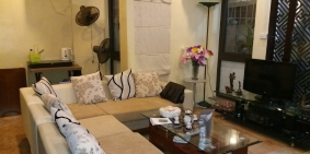 Nhà 5 tầng phố Hoàng Cầu, oto đỗ cách nhà 10m, diện tích 63m2, giá 6.8 tỷ