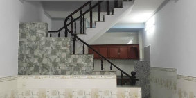 Nhà phố thiết kế hiện đại nằm ngay quốc lộ 50