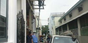 Bán nhà lầu đúc lộ 4m hướng Tây mới xây xong