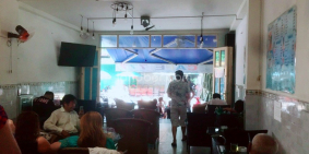 Sang quán cafe 777. Diện tích 70m2 Mặt tiền Vĩnh Khánh Quận 4