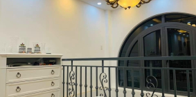 Bán nhà Nguyễn Trọng Tuyển, lô góc đẹp như khách sạn, giá chỉ 5.4 tỉ