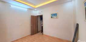 Nhà ngang 8m, hẻm xe tải 6m, đường Âu Cơ, 64m2, BTCT, 5,5 tỷ