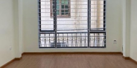 Nhà mới Phú Thượng Tây Hồ 35m2 xây 5 tầng, gần đường ô tô giá 2.35 tỷ