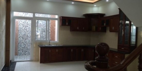 Cần bán nhà dĩ an 2 Lầu 1 Trệt Gần Trung Tâm TP. Thủ Dầu Một.