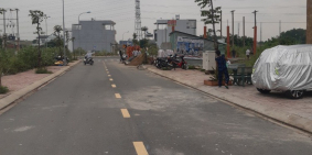 kẹt tiền cần bán nhà mới xây 2 lầu 1 trệt