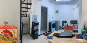 Chính chủ cho thuê mặt bằng kinh doanh, giá rẻ, vị trí đẹp tại Q.11