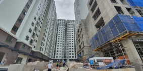 Cho thuê mặt bằng tại trung tâm thương mại Green River quận 8- Hồ Chí Minh.