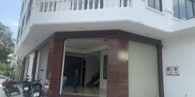 CHO THUÊ NHÀ PHỐ 2 MTĐ 1 HẦM 4 TẦNG LÀM VP, CAFE