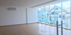 Cho thuê văn phòng đẹp MT Hồng Lĩnh, CX Bắc Hải, Q.10, 60m2, 21.8 triệu bao thuế