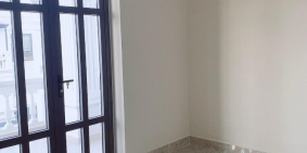 Ban-nha-gan-cong-an-phuong-thanh-xuan-duong oto-5,6ty