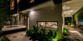 Bán Nhà Phố 1 Trệt 2 Lầu 1 Sân Thượng Tiện Ích Resort Gần Chợ Tân Phước Khánh