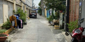 BÁN NHÀ CHƯA QUA ĐẦU TƯ-HẺM XE TẢI TRÁNH ĐƯỜNG ĐINH TIÊN HOÀNG