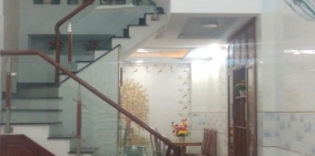 Bán nhà mặt tiền đường số 8 Q. Gò Vấp, 4 tầng 52m2 giá chỉ 5.8 tỉ thương lượng