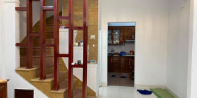 Nhà Phương Mai, Đống Đa, ô tô đỗ cửa, 3 thoáng, 35mx4T chỉ 3.4 tỷ.