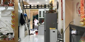 Nhà VIP chính chủ 2 mặt hẻm xe tải Quận 10 - chỉ 157tr/m2. Giá quá rẻ với thị tr