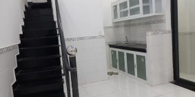 Quận 10 - Bán nhà HXH, giáp Nhật Tảo, Phường 4 , 2 lầu, nhà mới, chỉ 2.8 tỷ