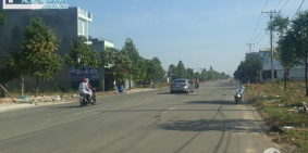 Bán đất mặt tiền Trần Hưng đạo sổ sẵn sàng tên ngay