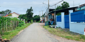 Đất thổ cư SHR 5x30m cách chợ Mỹ Hạnh Nam 500m. Dân cư đông 750 triệu