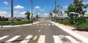 Cần vốn bán gấp đất nền giá rẻ 4x18 chỉ 550tr