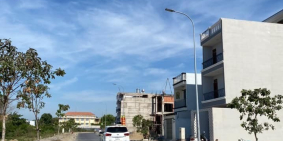 Cần bán gấp lô đất vị trí đắc địa, gần CHỢ BÀ HOM MỚI,  Bình Tân. 100m2.