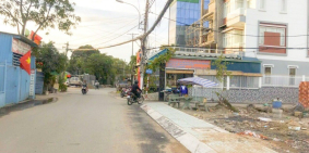 Bán gấp đất mặt tiền đường 11Trường Thọ, lô góc,DT5x18m,LH:0909428959.