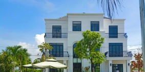 Biệt Thự Sân Gofl Quốc Tế Triệu Đô - 250m2 sổ hồng riêng Chỉ 2,2 tỷ/căn VAT 100%