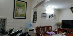 Nhà Phân Lô Hoàng Cầu Ô Tô Đỗ Trước Nhà, Kinh Doanh Café , Văn Phòng .